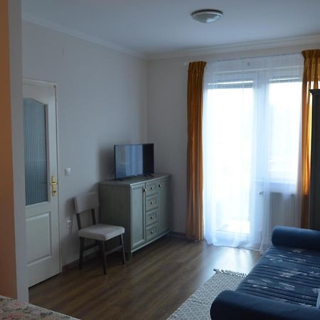 Gabi Apartman Hajdúszoboszló Екстериор снимка