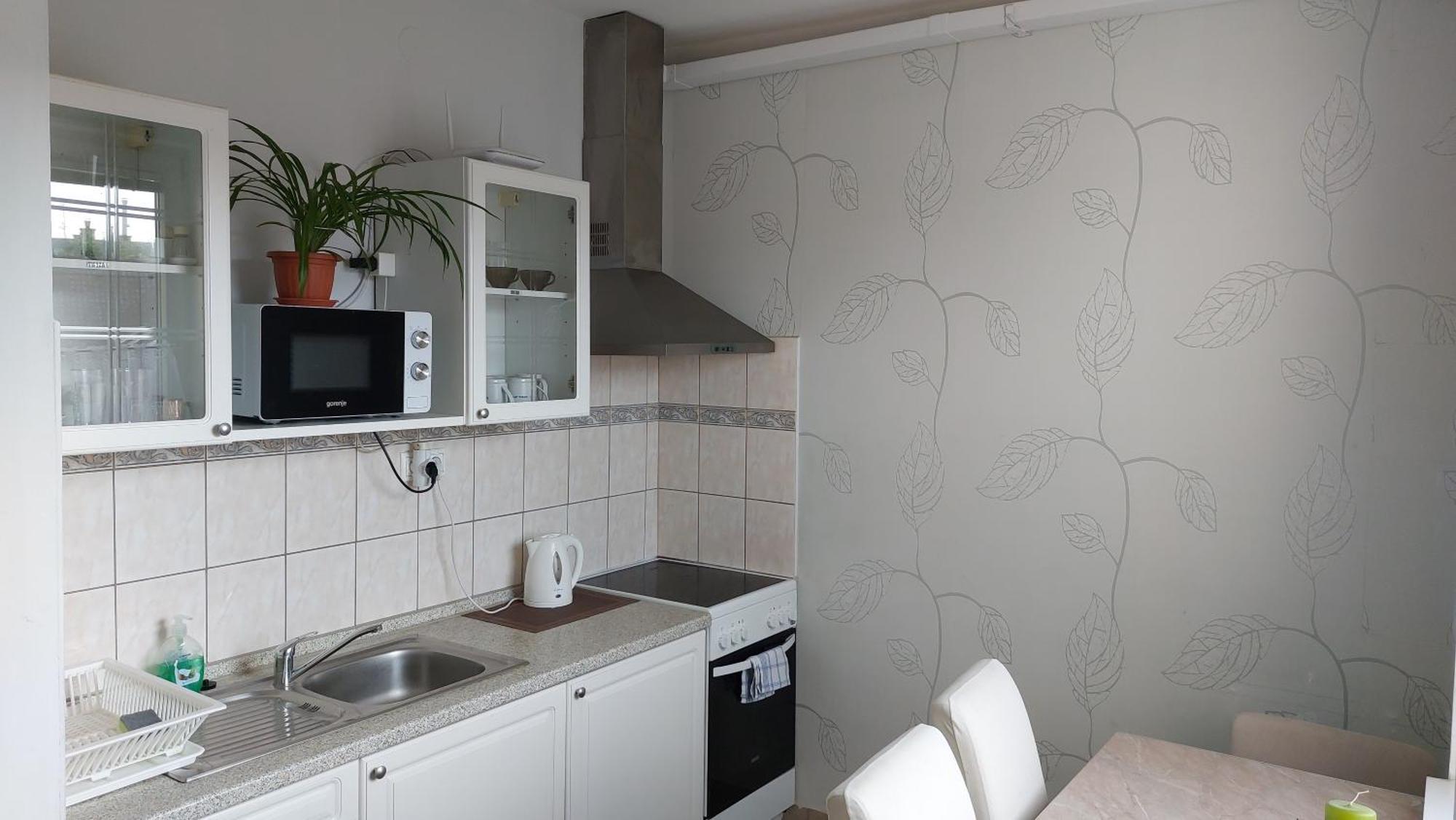 Gabi Apartman Hajdúszoboszló Екстериор снимка